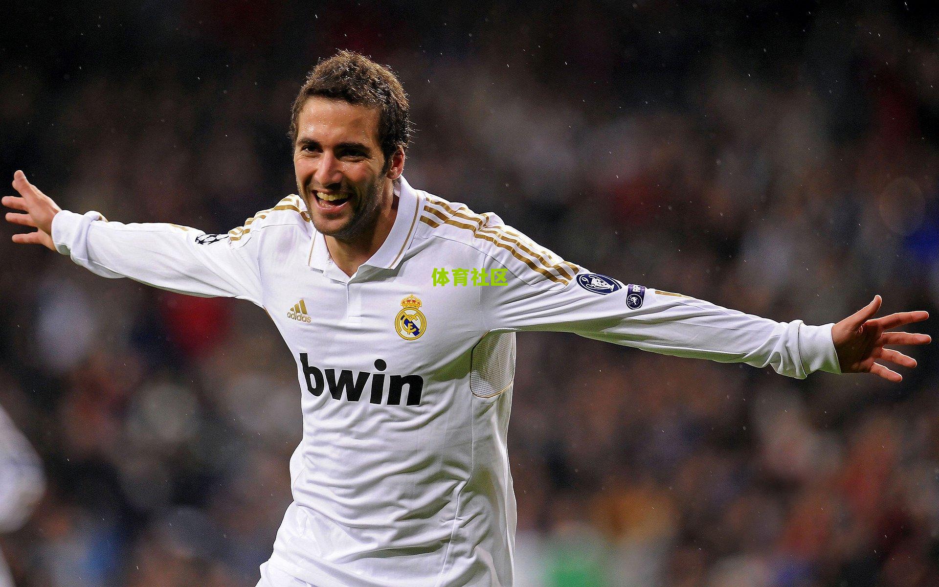 百度体育CBA-北京市击剑协会副秘书长王钰，让孩子享受重回剑道的快乐